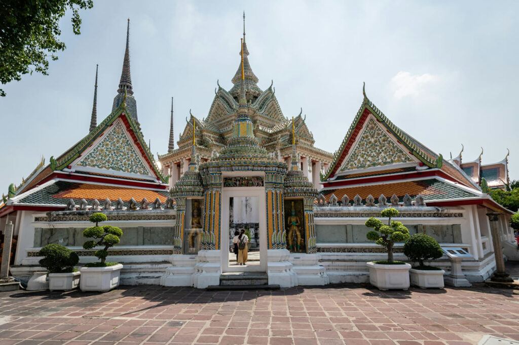 Decorated entrance gate to Wat Pho’s inner temple courtyard.