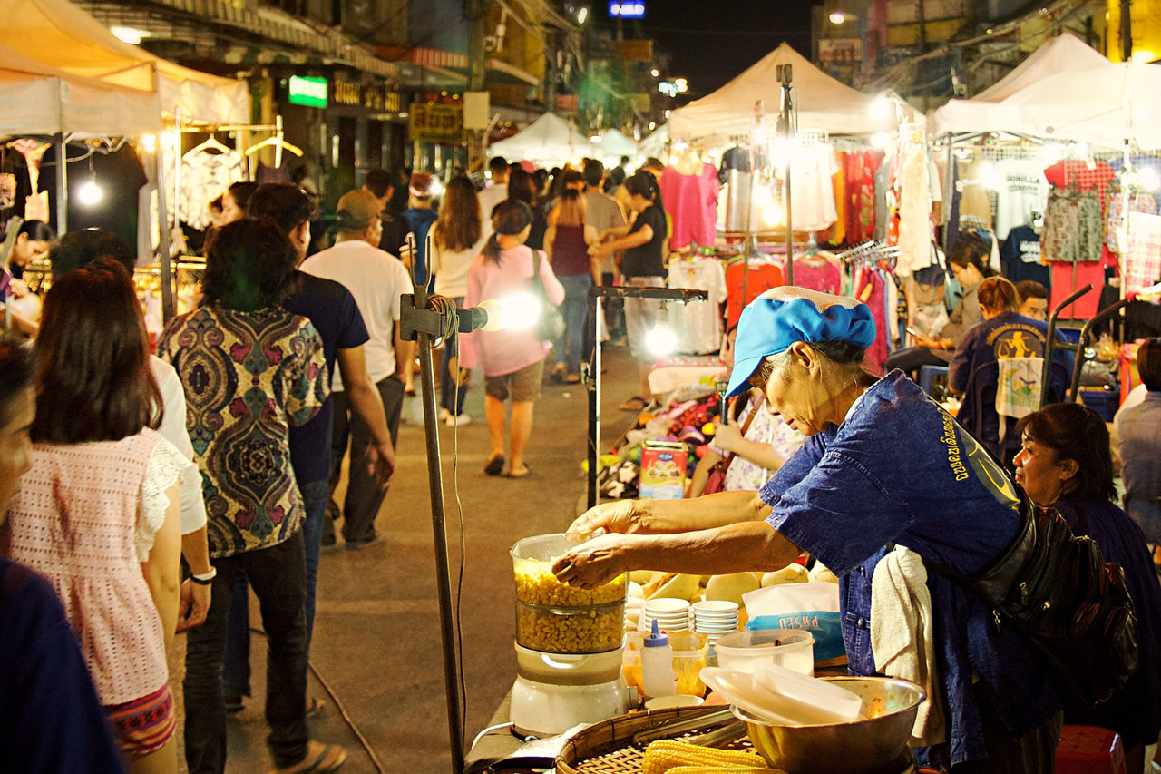 Chiang Rai Travel Guide: Temples, Trips & Tips
